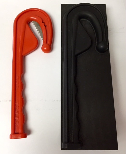 Injection Molded Tool With Grapite